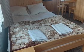 Pokoje Gościnne U Kantora